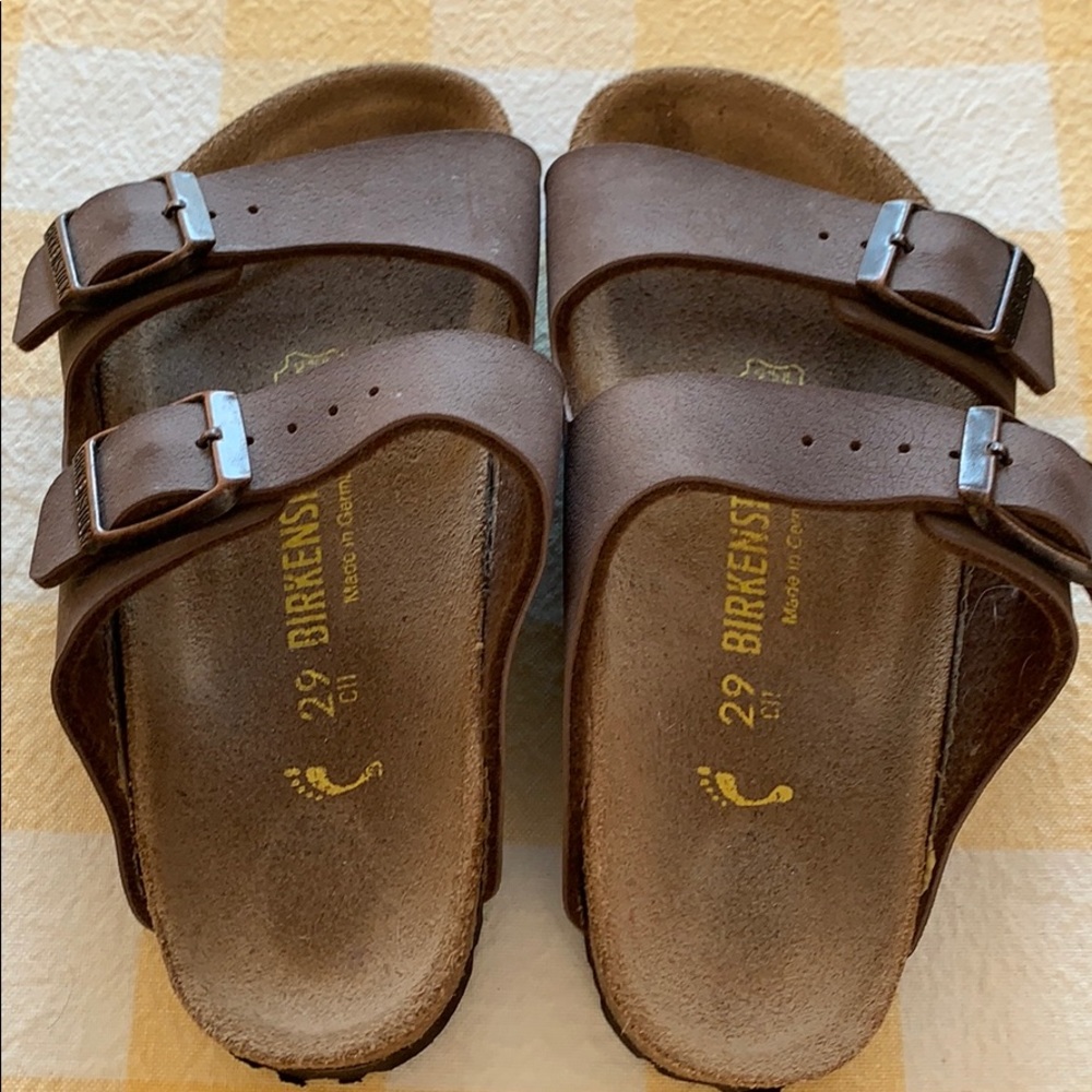 Kids size 29 Birkenstock